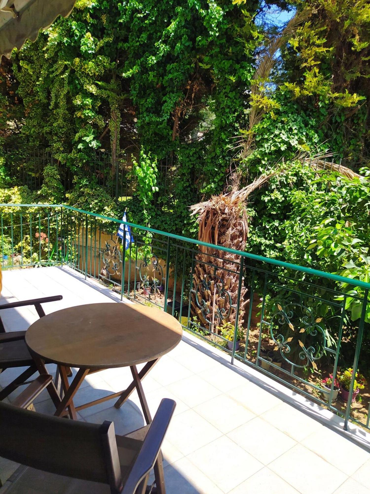 Marousi Comfy Apartment With Balcony Athens Exterior photo